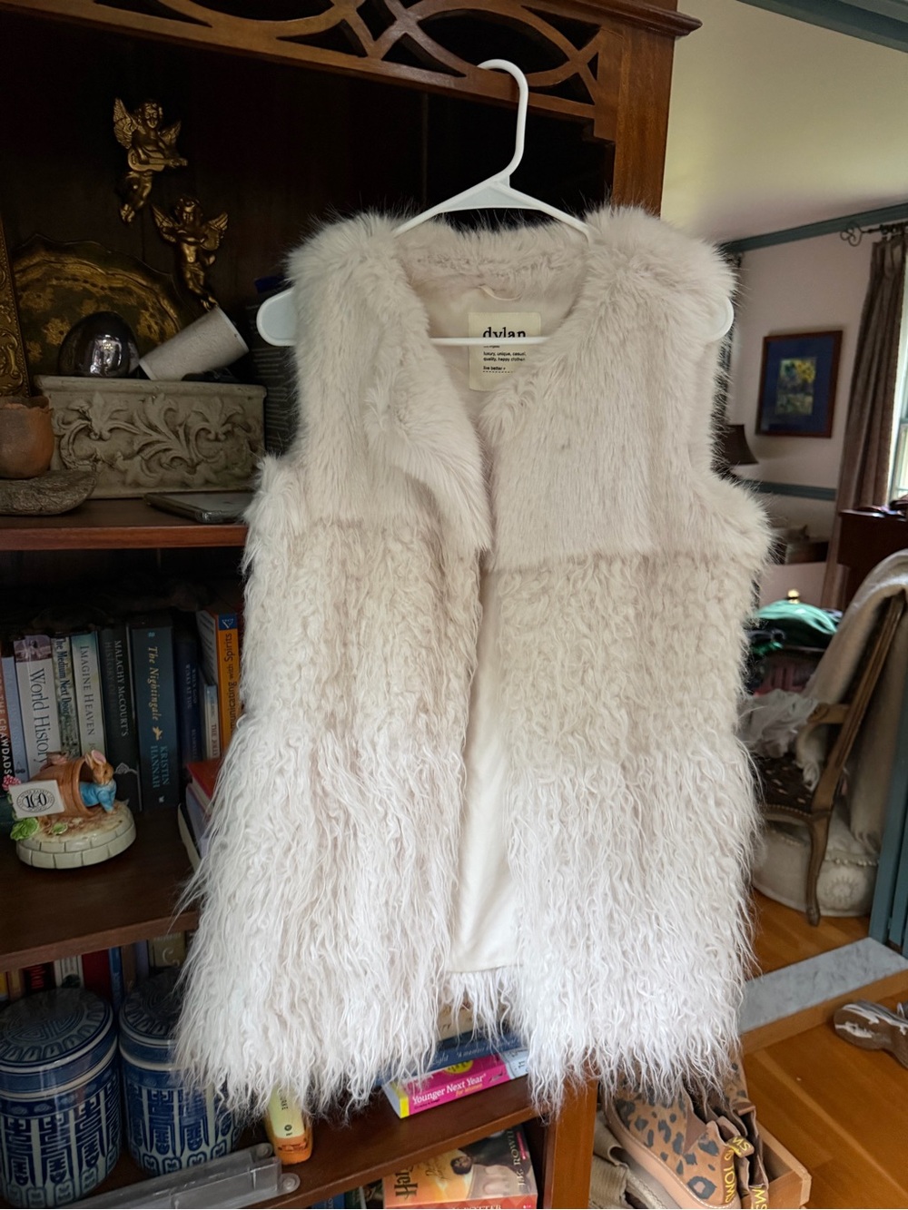 dylan Plush Ivory Faux Fur Sleeveless Vest